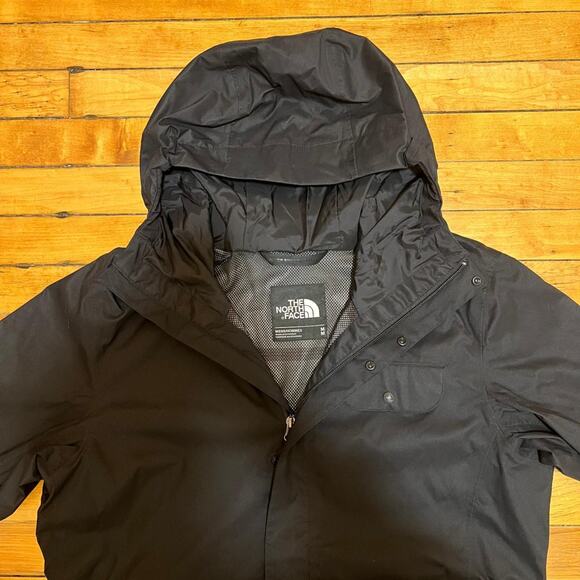 The North Face Men's Tanken Black Zip Up Jacket Medium - Picture 3 of 7